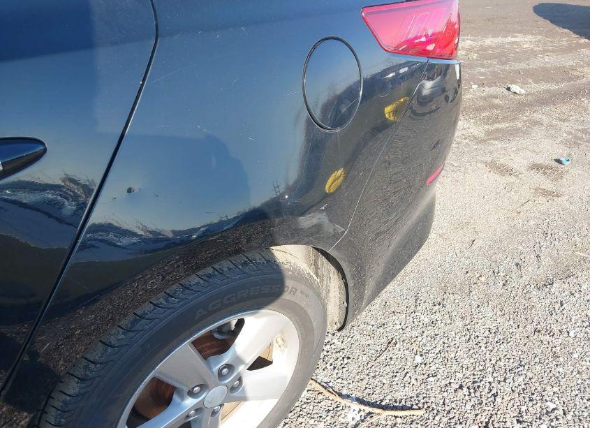 Photo 6 of 2014 Kia Optima LX (VIN 5XXGM4A77EG280723)