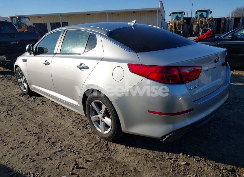 Photo 3 of 2014 Kia Optima LX (VIN 5XXGM4A77EG298168)