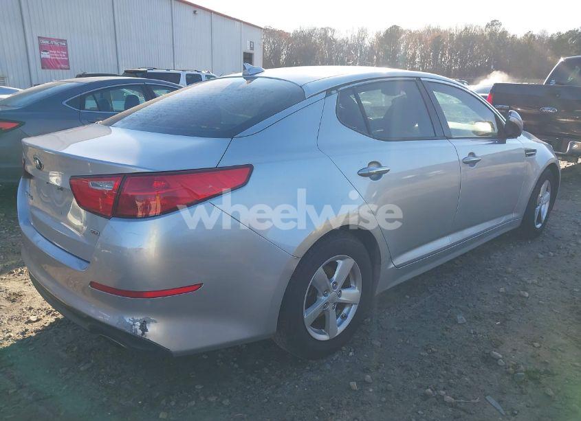 Photo 4 of 2014 Kia Optima LX (VIN 5XXGM4A77EG298168)
