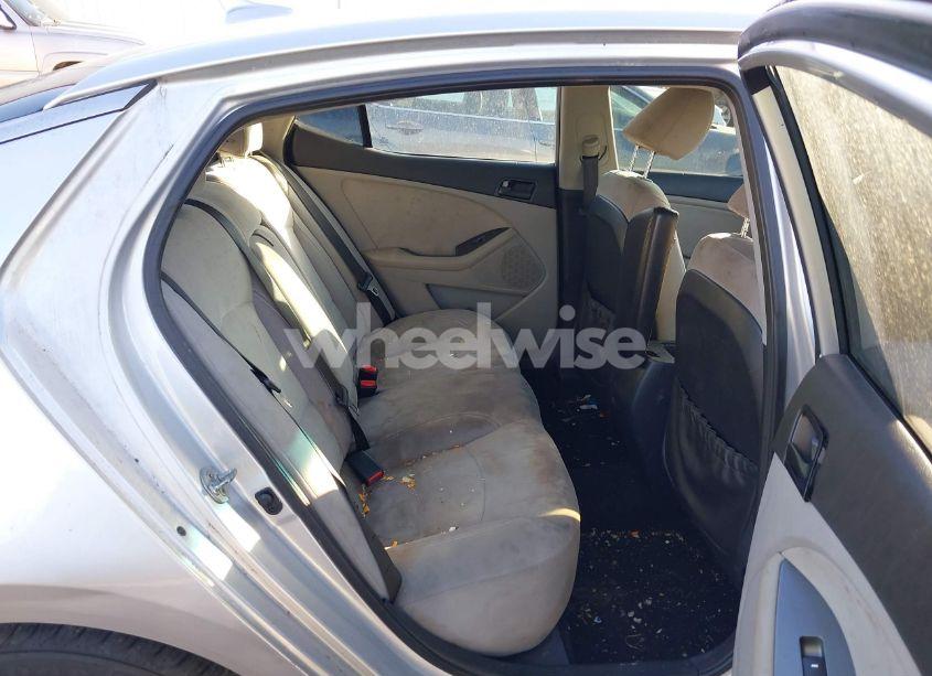 Photo 8 of 2014 Kia Optima LX (VIN 5XXGM4A77EG298168)