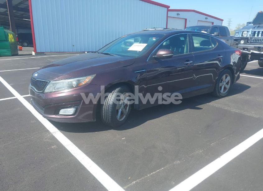 Photo 2 of 2014 Kia Optima LX (VIN 5XXGM4A77EG310738)
