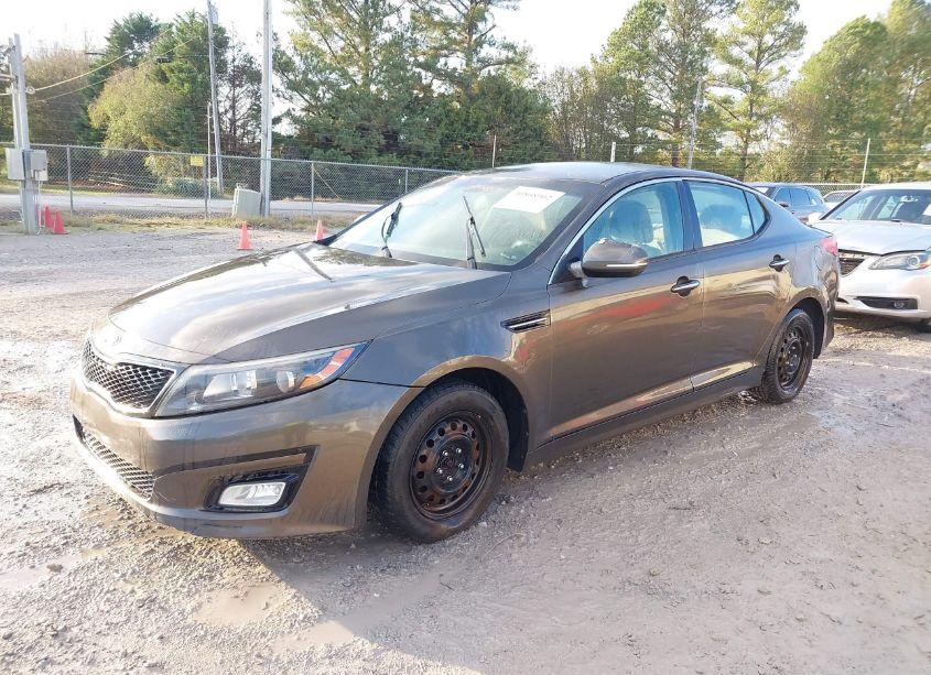Photo 2 of 2014 Kia Optima LX (VIN 5XXGM4A77EG316975)