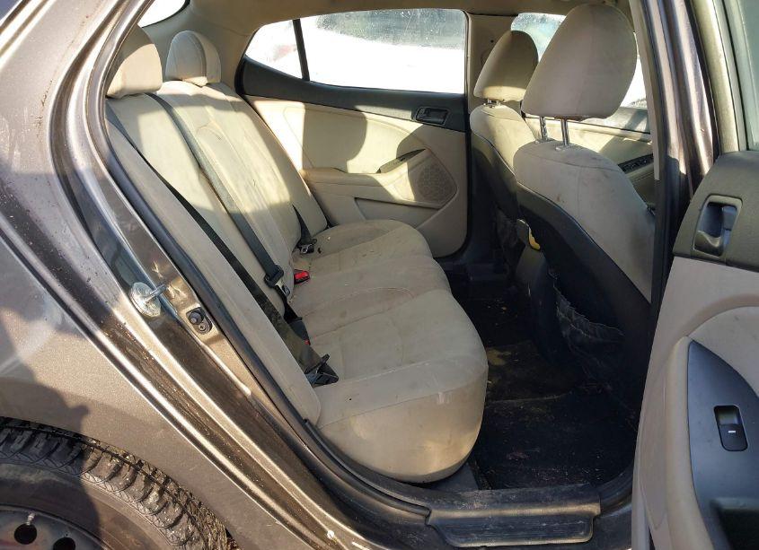 Photo 8 of 2014 Kia Optima LX (VIN 5XXGM4A77EG316975)