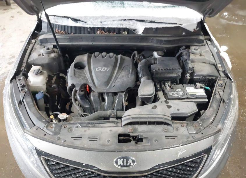 Photo 10 of 2014 Kia Optima LX (VIN 5XXGM4A77EG330309)