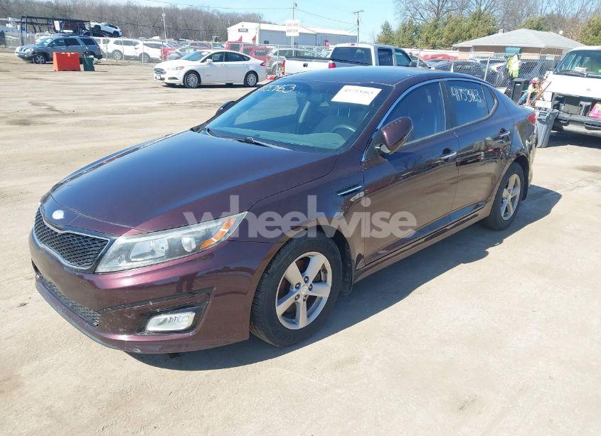 Photo 2 of 2014 Kia Optima LX (VIN 5XXGM4A77EG335381)