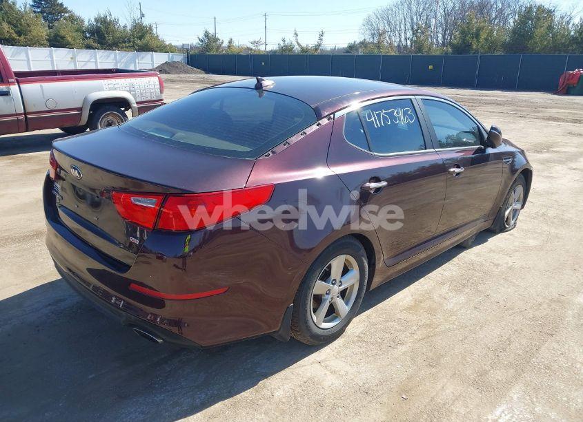 Photo 4 of 2014 Kia Optima LX (VIN 5XXGM4A77EG335381)