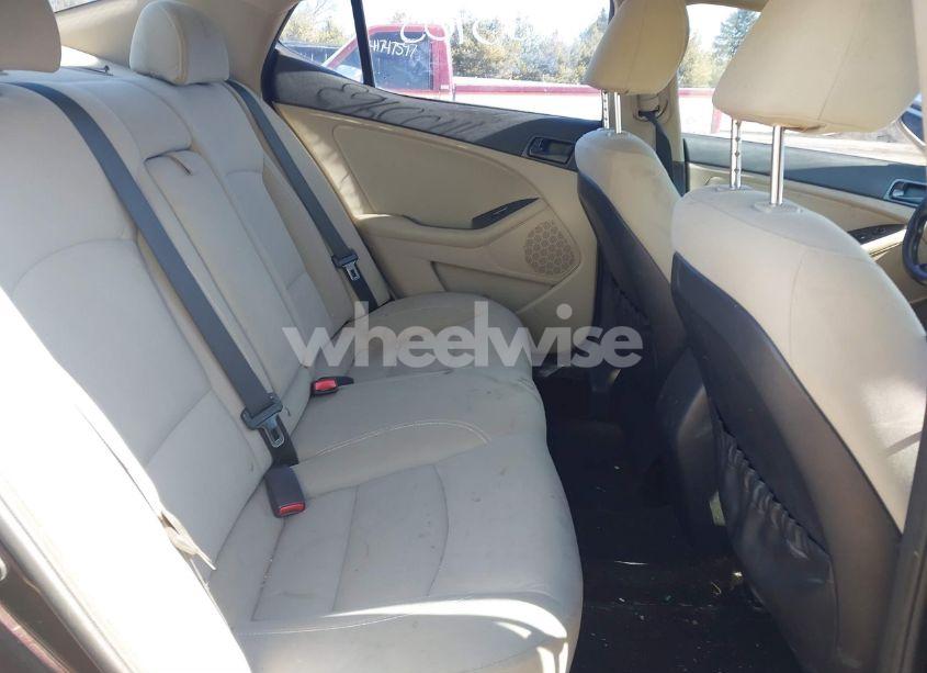 Photo 8 of 2014 Kia Optima LX (VIN 5XXGM4A77EG335381)