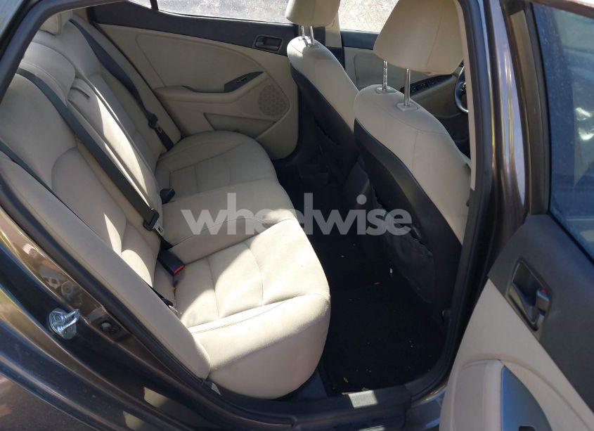 Photo 8 of 2014 Kia Optima LX (VIN 5XXGM4A77EG346428)