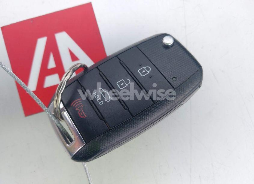 Photo 11 of 2015 Kia Optima LX (VIN 5XXGM4A77FG359729)