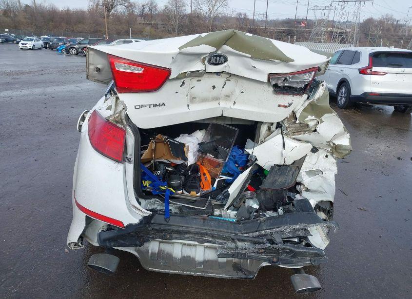Photo 12 of 2015 Kia Optima LX (VIN 5XXGM4A77FG375056)