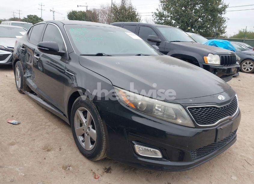 2015 Kia Optima LX (VIN 5XXGM4A77FG385053) main photo