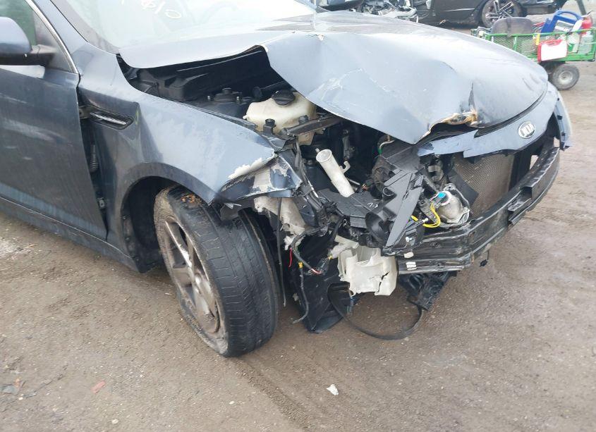 Photo 6 of 2015 Kia Optima LX (VIN 5XXGM4A77FG387174)