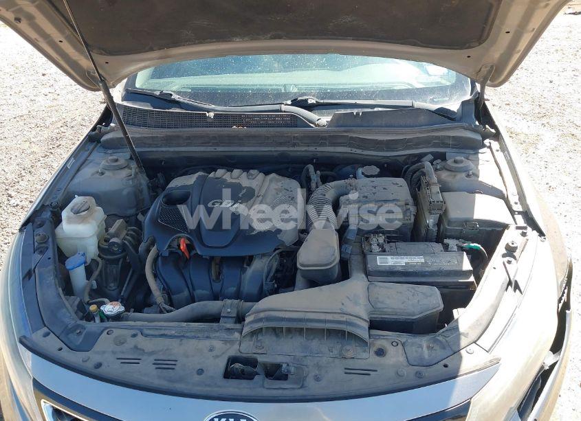 Photo 10 of 2015 Kia Optima LX (VIN 5XXGM4A77FG399907)