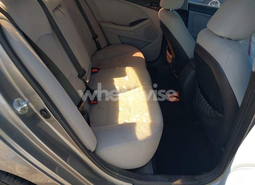 Photo 8 of 2015 Kia Optima LX (VIN 5XXGM4A77FG399907)