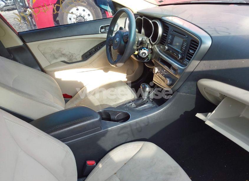 Photo 5 of 2015 Kia Optima LX (VIN 5XXGM4A77FG422392)