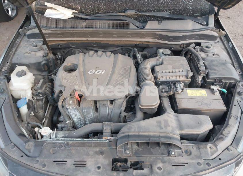 Photo 10 of 2015 Kia Optima LX (VIN 5XXGM4A77FG432291)