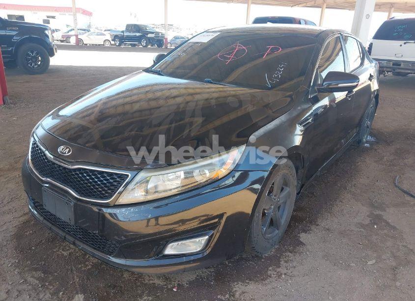 Photo 2 of 2015 Kia Optima LX (VIN 5XXGM4A77FG432291)
