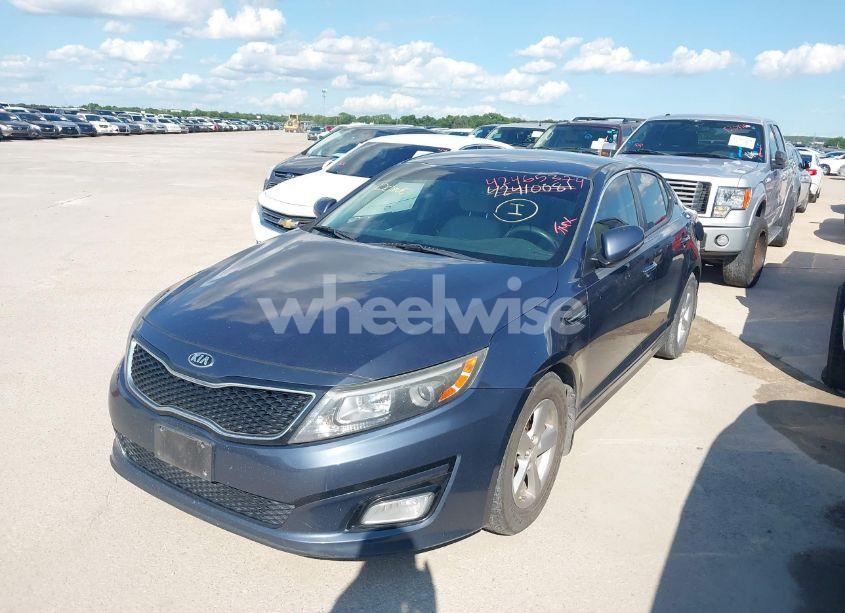 Photo 2 of 2015 Kia Optima LX (VIN 5XXGM4A77FG439242)