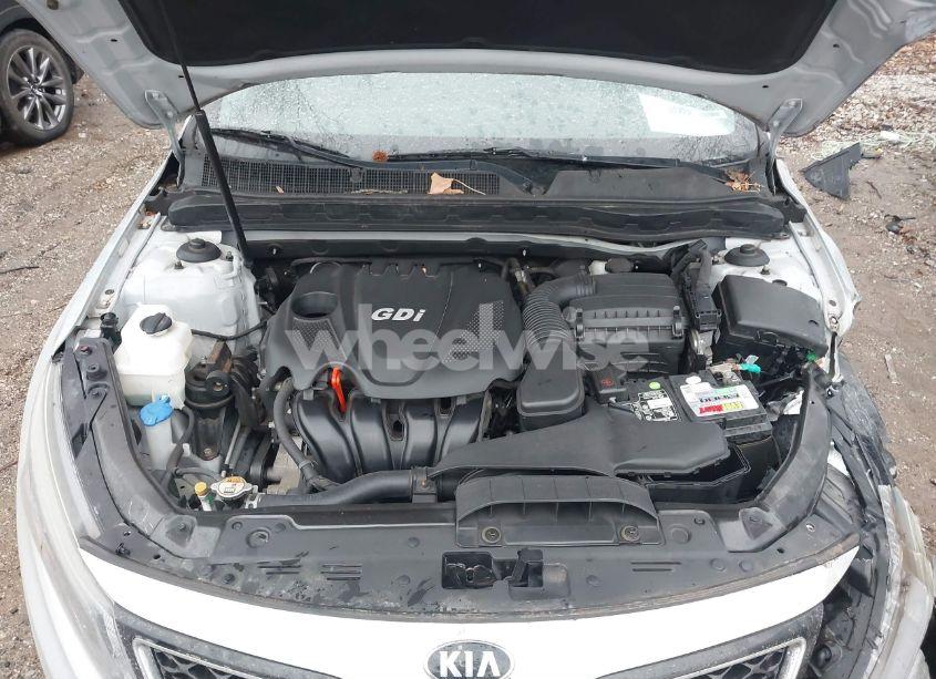 Photo 10 of 2015 Kia Optima LX (VIN 5XXGM4A77FG463573)