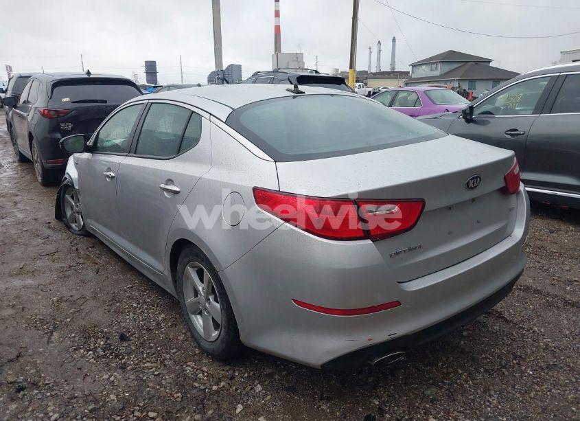 Photo 3 of 2015 Kia Optima LX (VIN 5XXGM4A77FG463573)