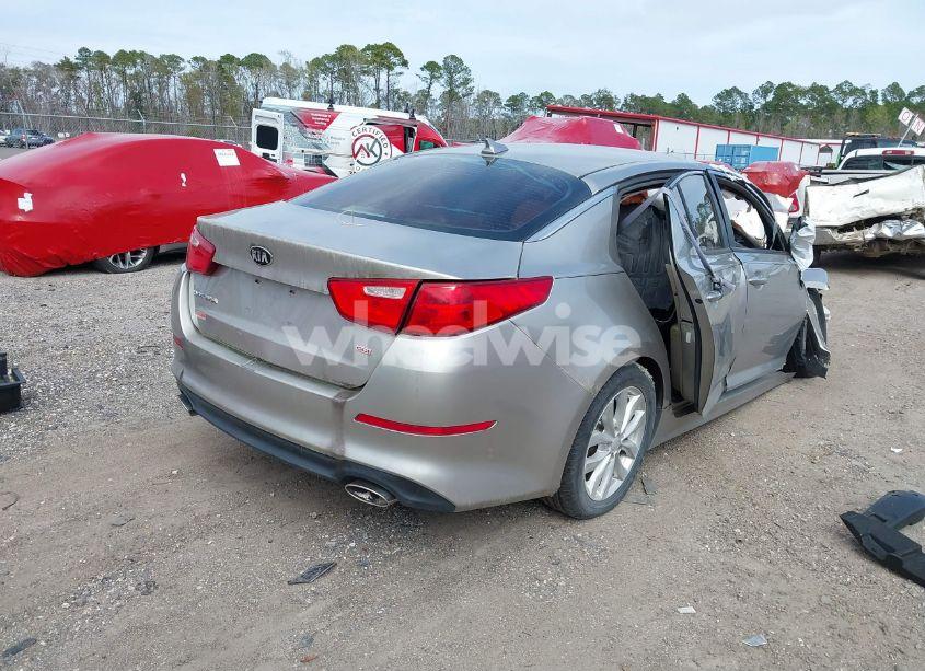 Photo 4 of 2015 Kia Optima LX (VIN 5XXGM4A77FG472242)