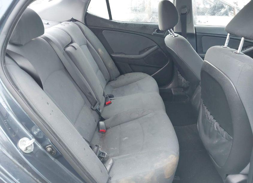 Photo 8 of 2015 Kia Optima LX (VIN 5XXGM4A77FG472581)