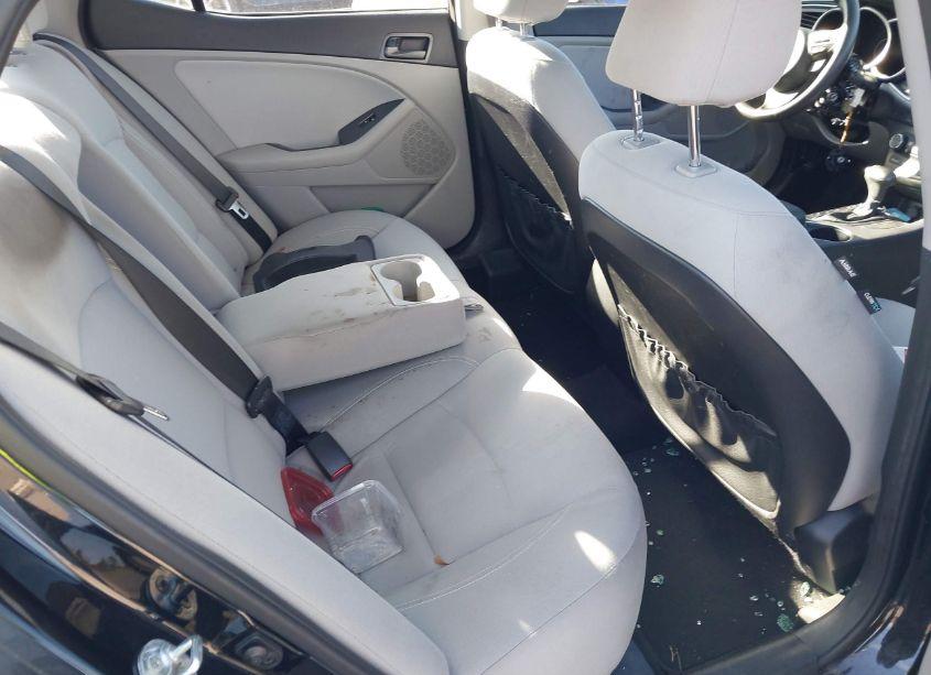 Photo 8 of 2015 Kia Optima LX (VIN 5XXGM4A77FG486111)