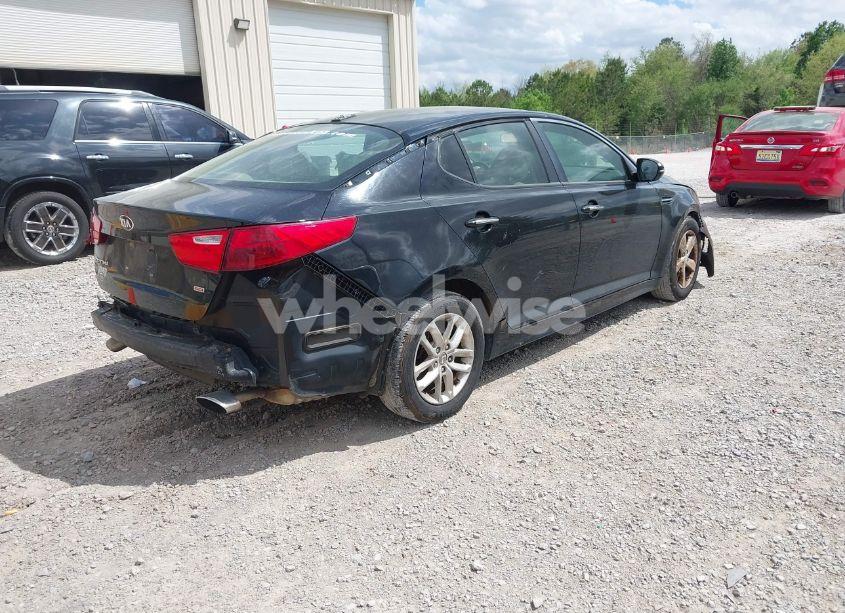 Photo 4 of 2015 Kia Optima LX (VIN 5XXGM4A77FG487033)