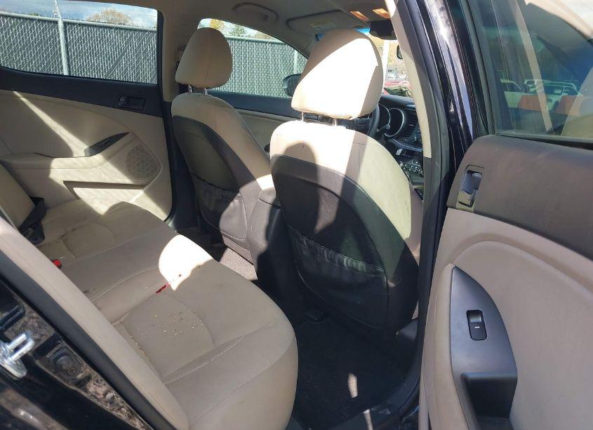 Photo 8 of 2015 Kia Optima LX (VIN 5XXGM4A77FG501738)