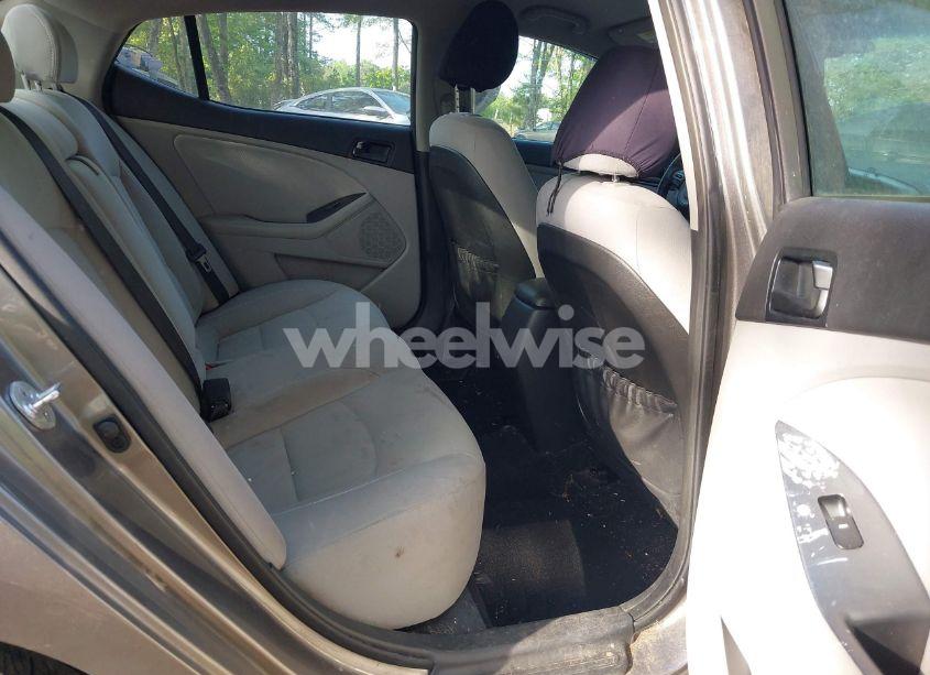 Photo 8 of 2015 Kia Optima LX (VIN 5XXGM4A77FG511699)