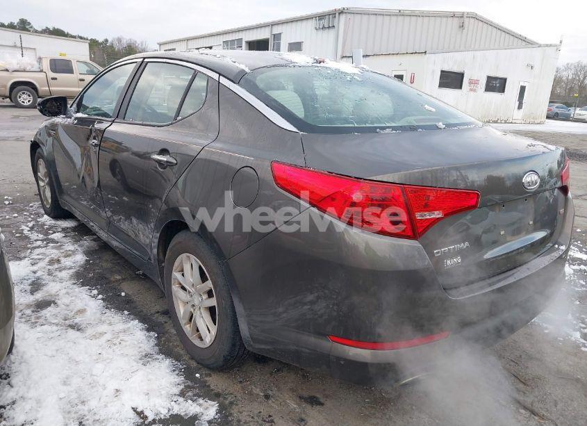 Photo 3 of 2012 Kia Optima LX (VIN 5XXGM4A78CG036849)