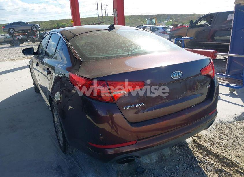 Photo 3 of 2012 Kia Optima LX (VIN 5XXGM4A78CG047723)