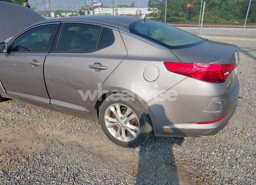 Photo 13 of 2012 Kia Optima LX (VIN 5XXGM4A78CG056485)