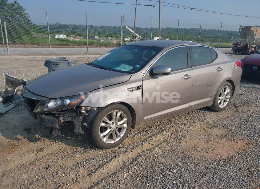 Photo 2 of 2012 Kia Optima LX (VIN 5XXGM4A78CG056485)