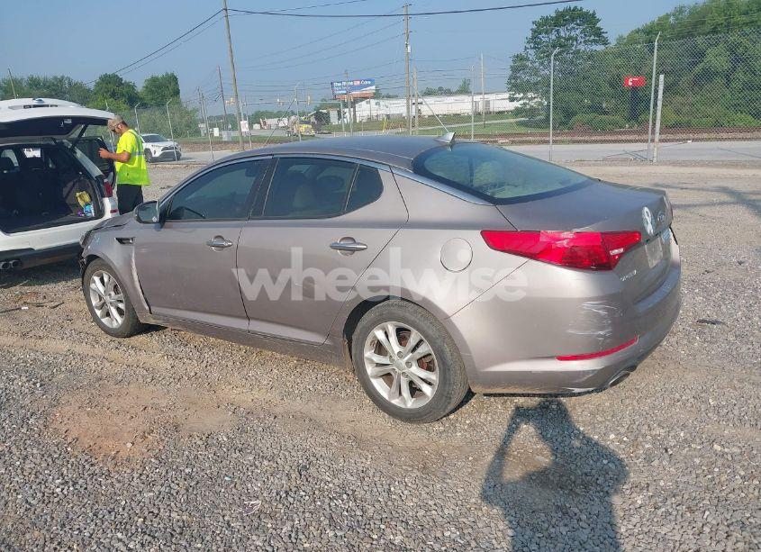 Photo 3 of 2012 Kia Optima LX (VIN 5XXGM4A78CG056485)