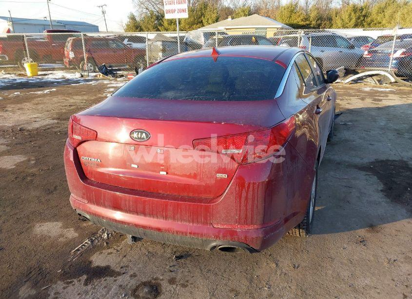 Photo 4 of 2012 Kia Optima LX (VIN 5XXGM4A78CG063114)