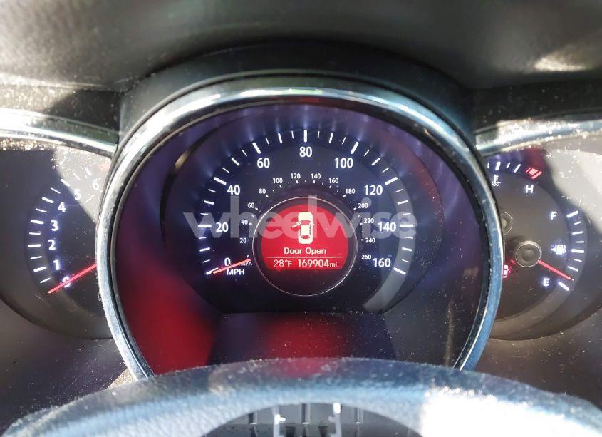 Photo 7 of 2012 Kia Optima LX (VIN 5XXGM4A78CG063114)