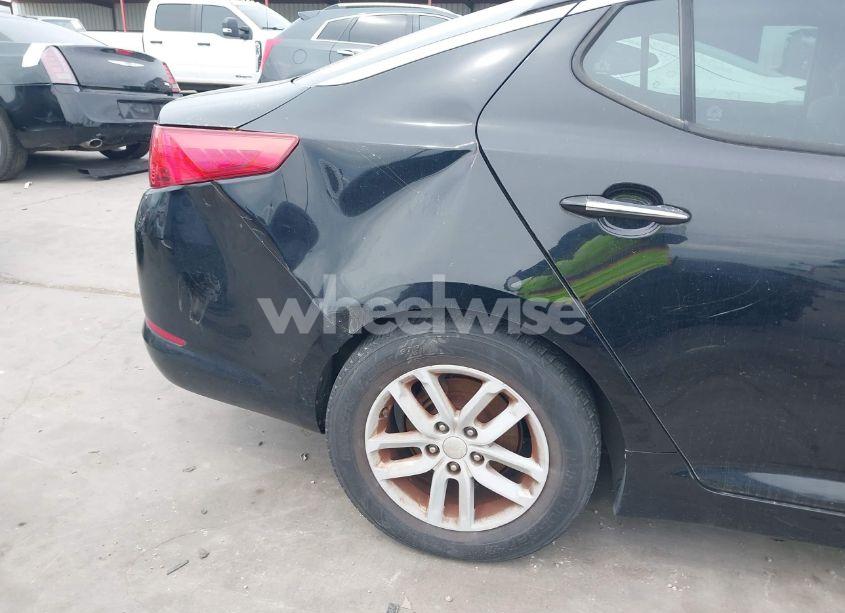 Photo 6 of 2012 Kia Optima LX (VIN 5XXGM4A78CG063887)