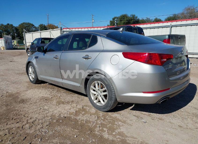 Photo 3 of 2012 Kia Optima LX (VIN 5XXGM4A78CG067194)