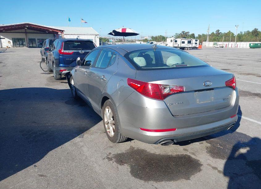 Photo 3 of 2012 Kia Optima LX (VIN 5XXGM4A78CG069205)
