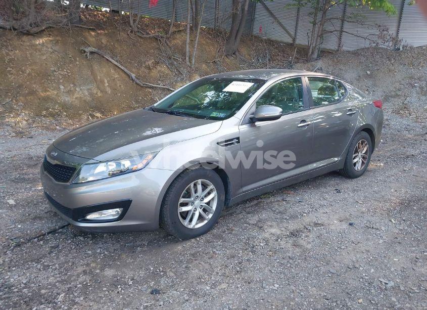 Photo 2 of 2012 Kia Optima LX (VIN 5XXGM4A78CG077062)