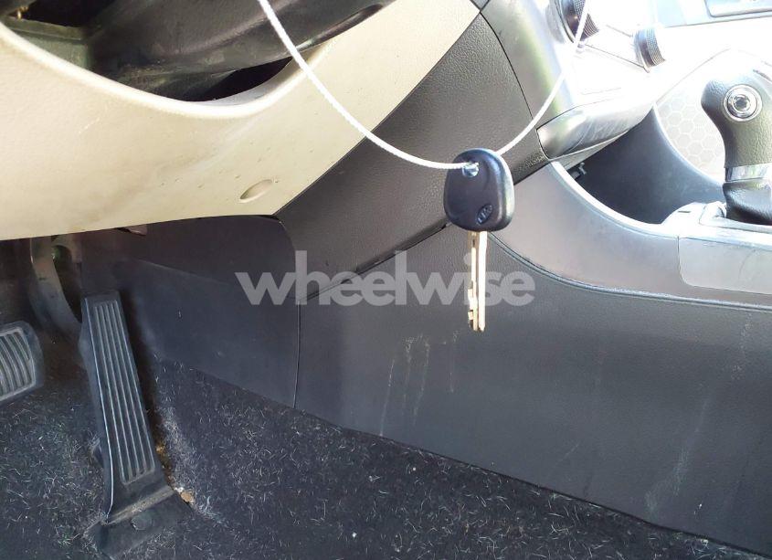 Photo 10 of 2013 Kia Optima LX (VIN 5XXGM4A78DG115469)