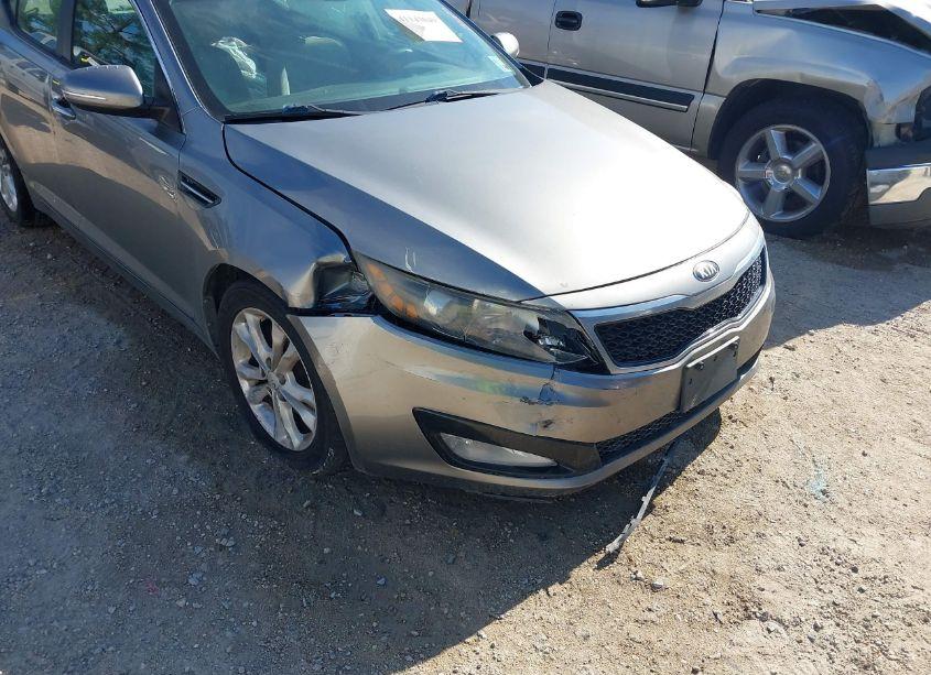 Photo 6 of 2013 Kia Optima LX (VIN 5XXGM4A78DG168995)