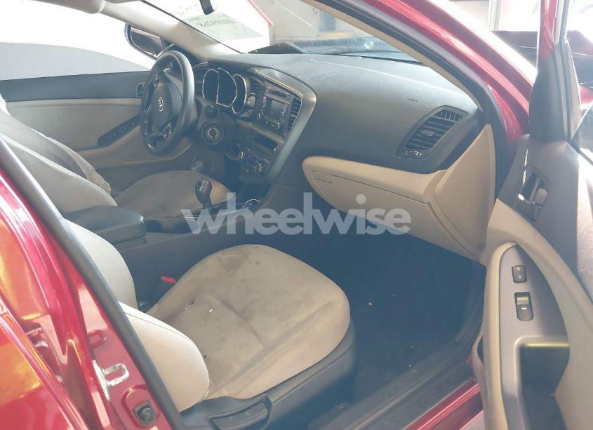 Photo 5 of 2013 Kia Optima LX (VIN 5XXGM4A78DG187563)