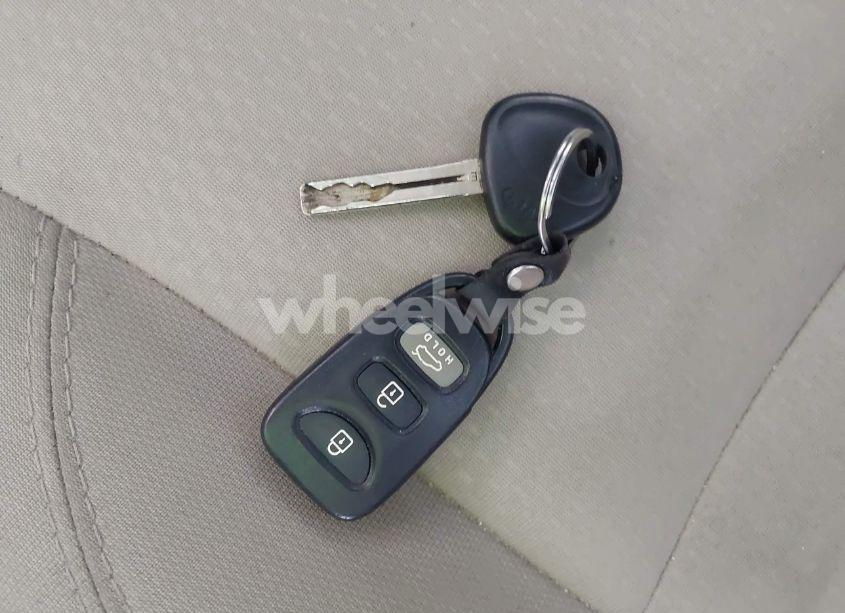 Photo 11 of 2013 Kia Optima LX (VIN 5XXGM4A78DG191905)