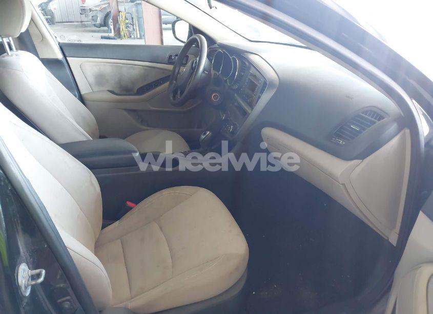 Photo 5 of 2013 Kia Optima LX (VIN 5XXGM4A78DG191905)