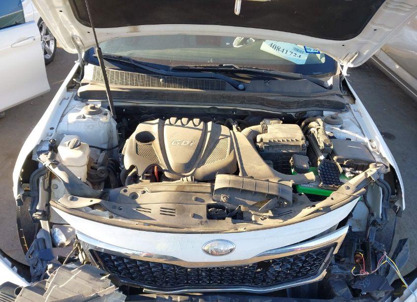 Photo 10 of 2013 Kia Optima LX (VIN 5XXGM4A78DG192908)