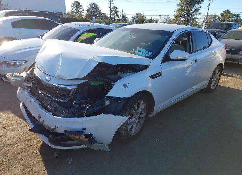 Photo 2 of 2013 Kia Optima LX (VIN 5XXGM4A78DG192908)