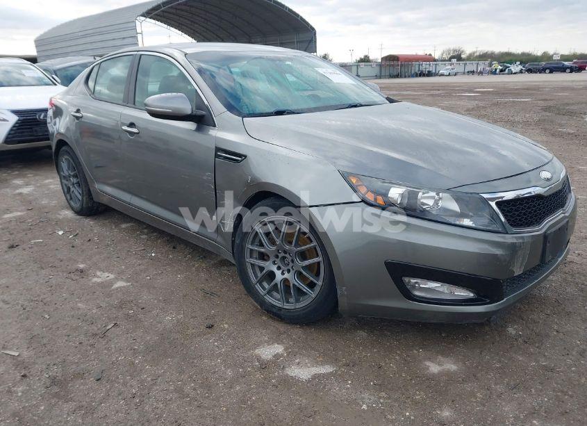 2013 Kia Optima LX (VIN 5XXGM4A78DG195405) main photo