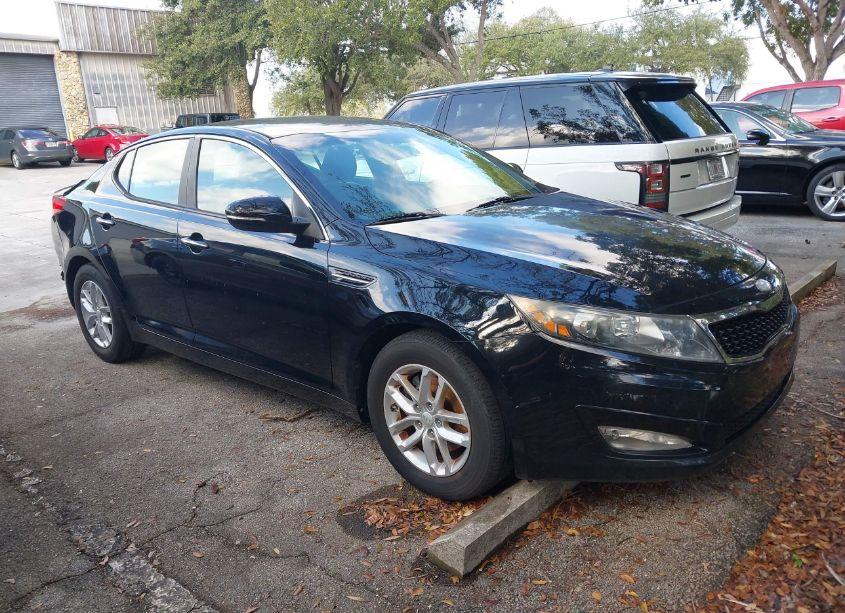 2013 Kia Optima LX (VIN 5XXGM4A78DG240665) main photo